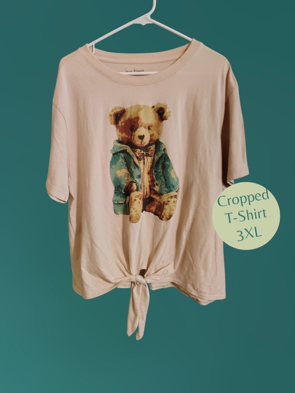 3XL-Free Kisses Cropped Cream Tee with Teddy Bear Graphic-Brand New